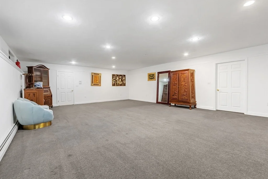 Photo of 30 Bridle Path