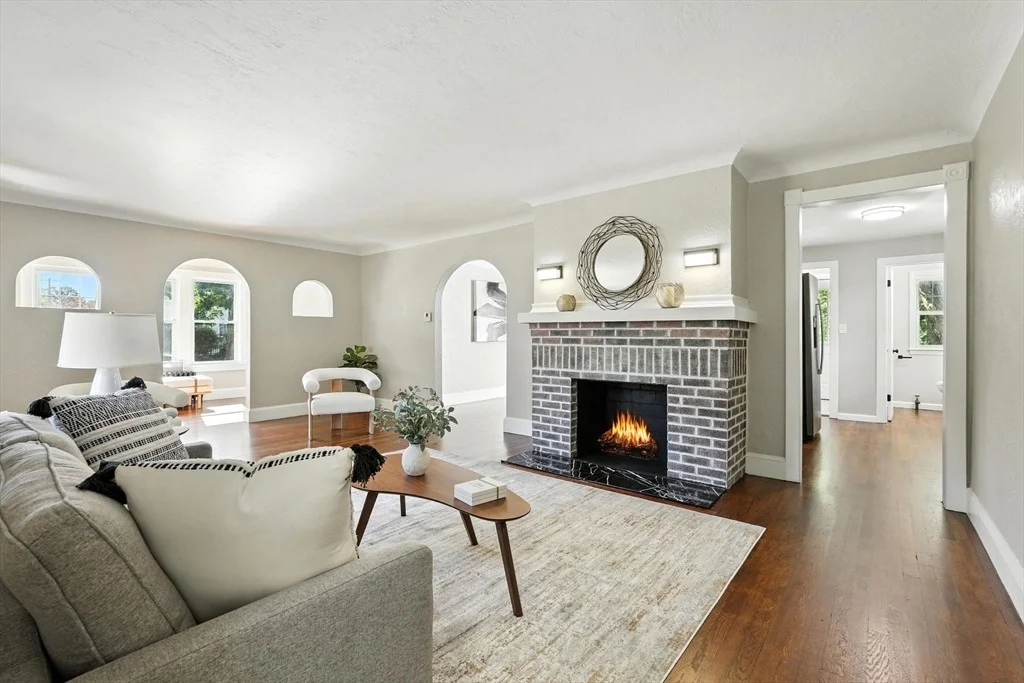 Photo of 706 Allen St