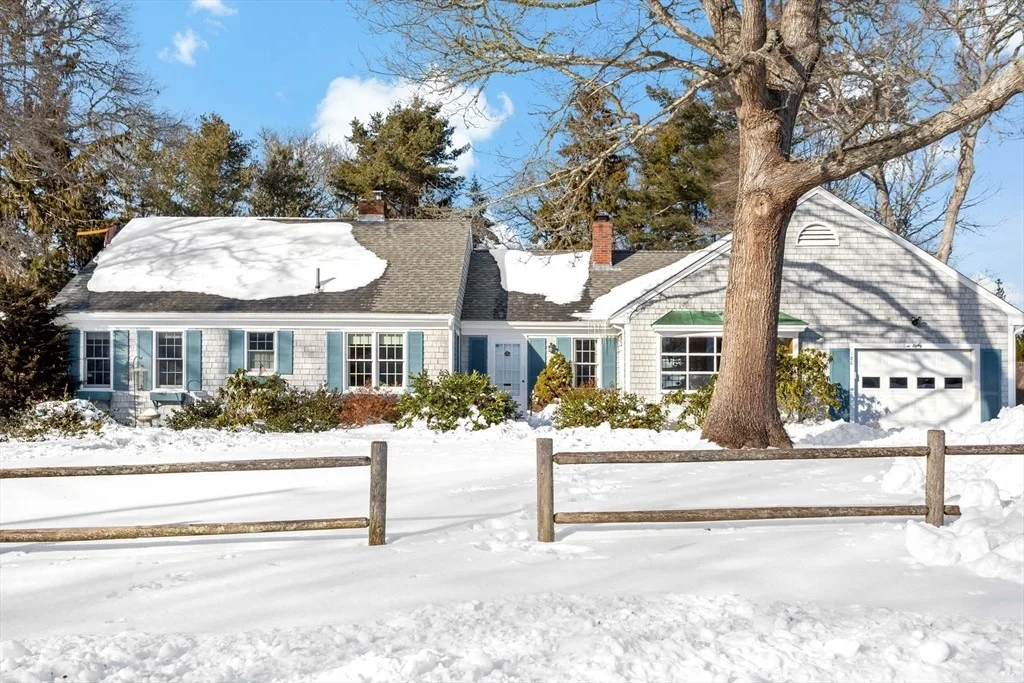 Photo of 180 Pond View Drive