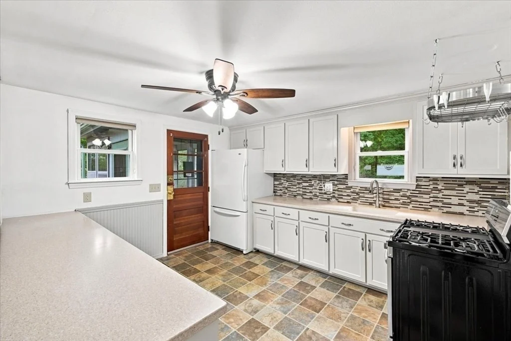 Photo of 8 Cross St