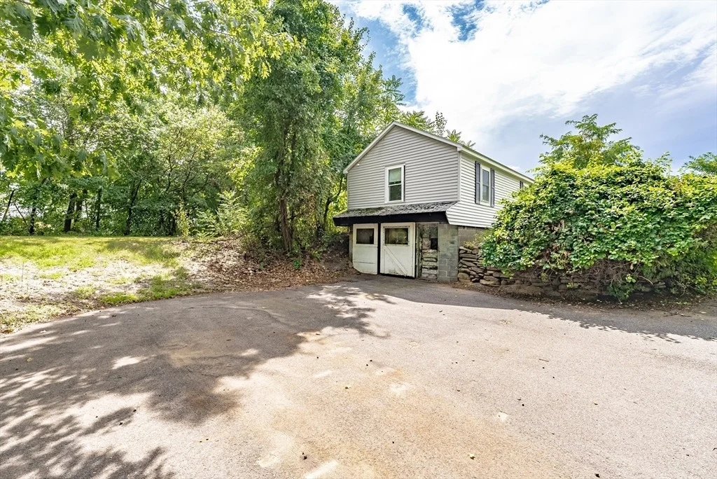 Photo of 95 Baskin Dr.
