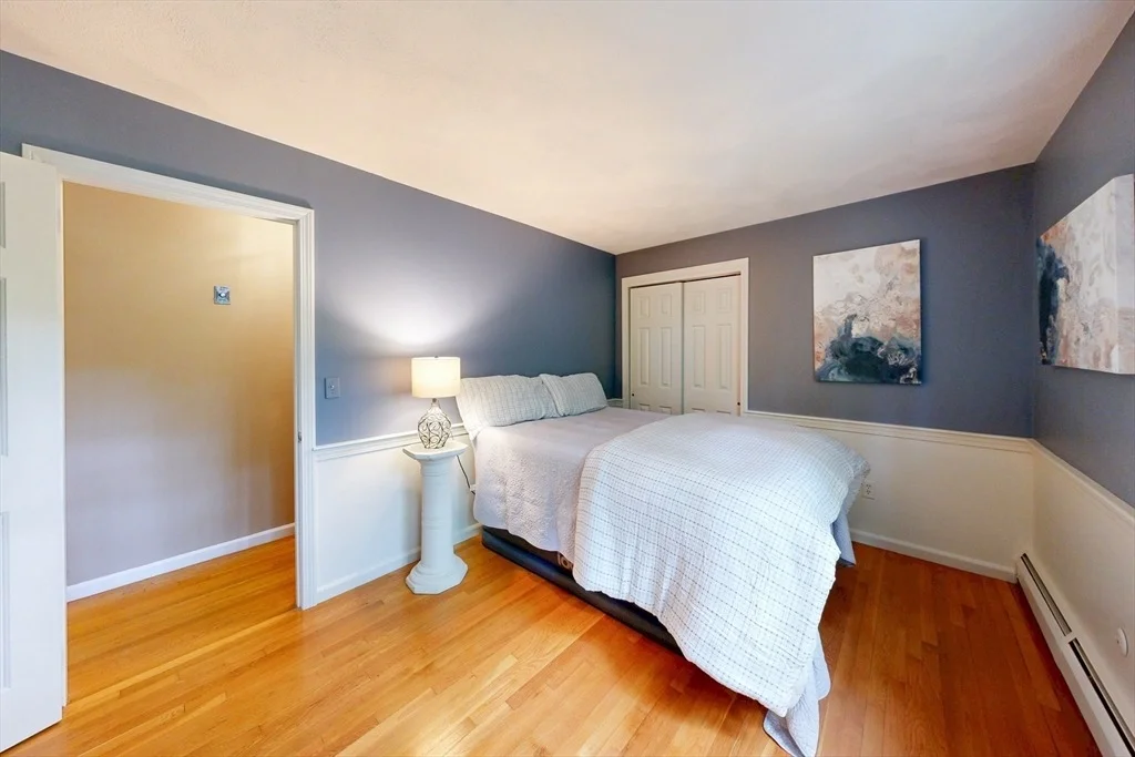 Photo of 13 Garry Dr