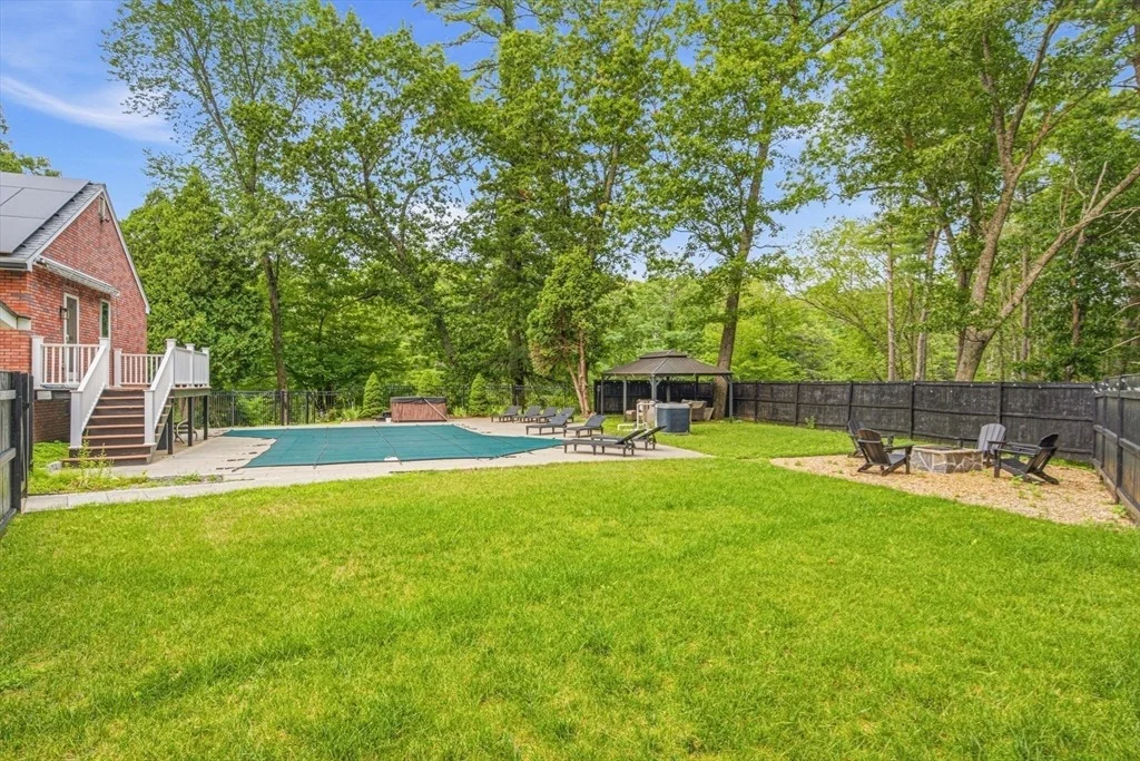 Photo of 105 Georgetown Rd