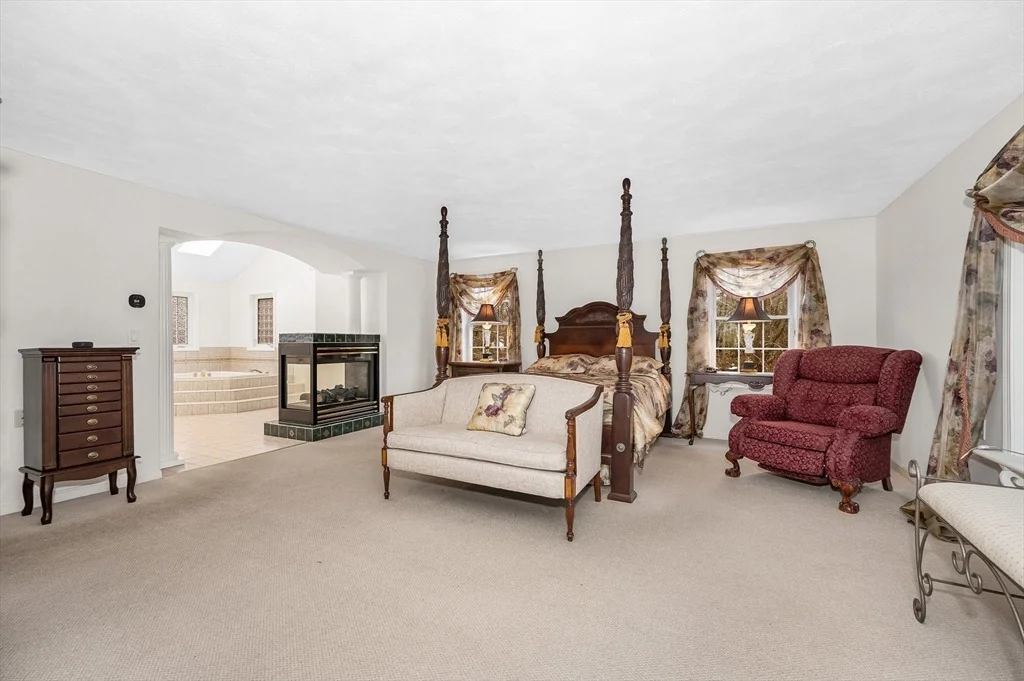 Photo of 454 Dunstable Road