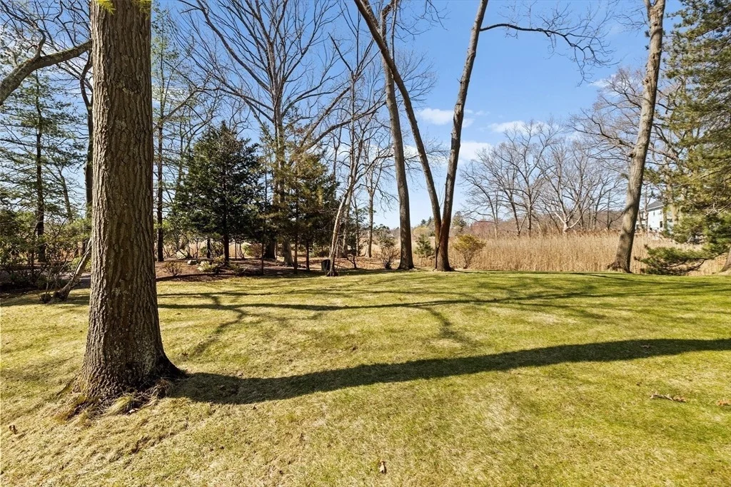 Photo of 12 Andrew Isle Rd
