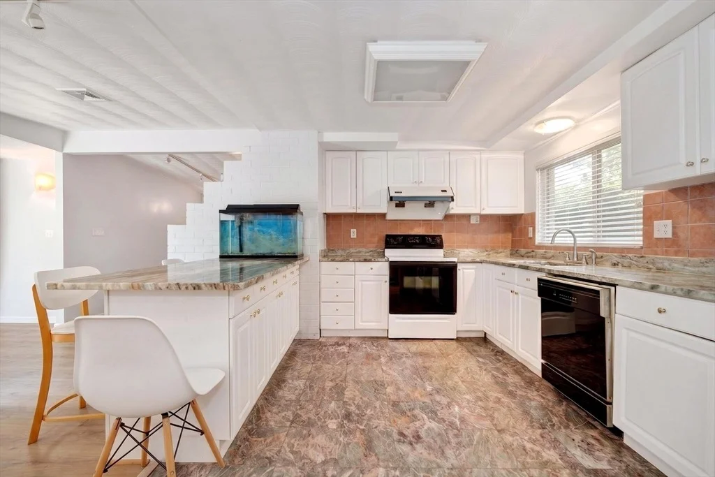 Photo of 20 Temi Rd
