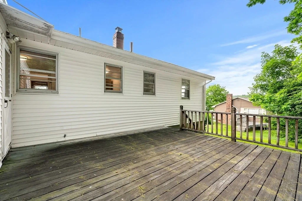 Photo of 12 Raylen Ave