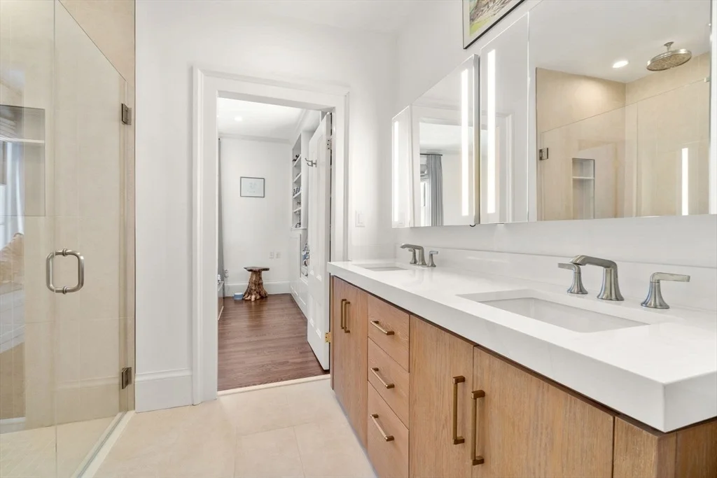 Photo of 269 Franklin St