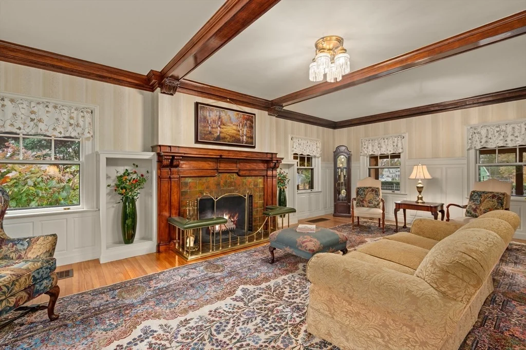 Photo of 90 Prospect St