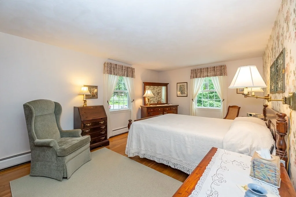 Photo of 21 Overlook Dr