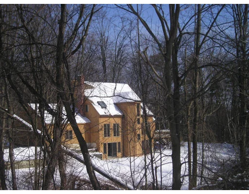 Photo of 474 Chicopee Row