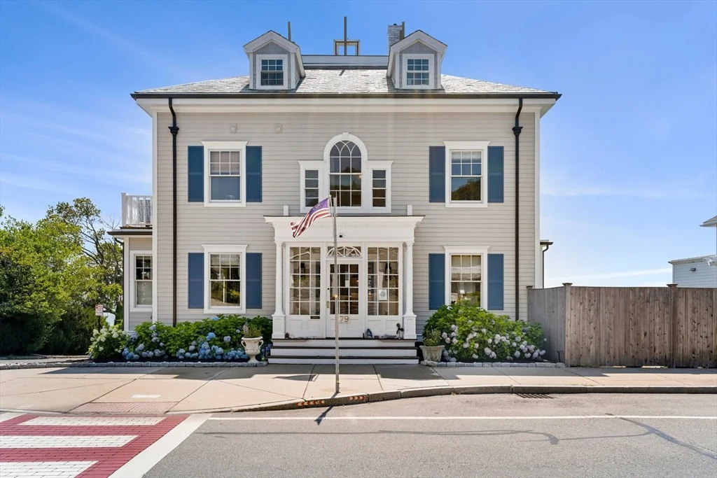 Photo of 79 Lothrop St