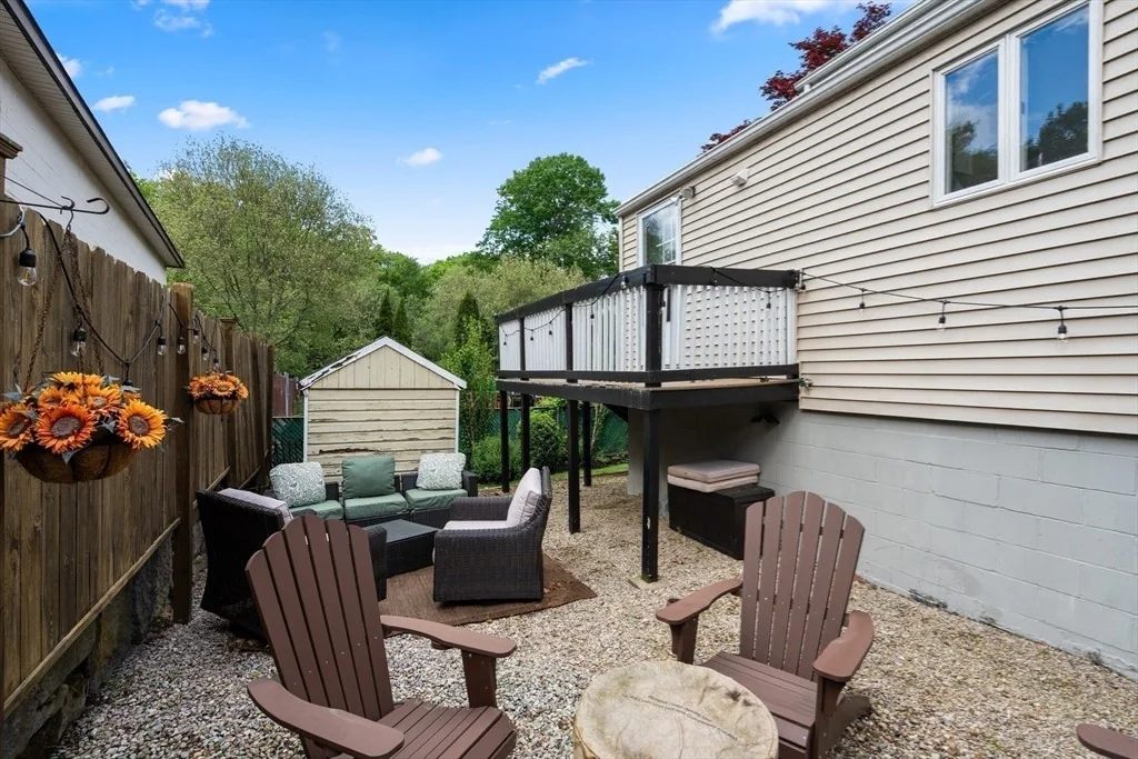Photo of 84 Windsor Ave