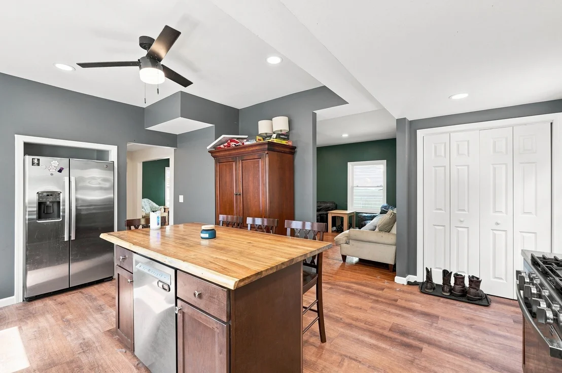Photo of 23 Elm Ave