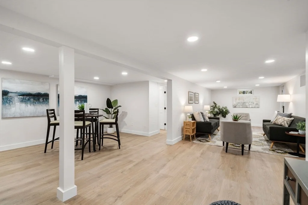 Photo of 84 Middlesex St