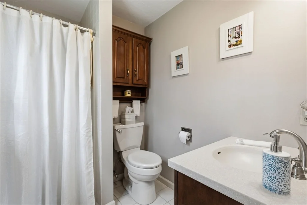 Photo of 32 Dolly Dr