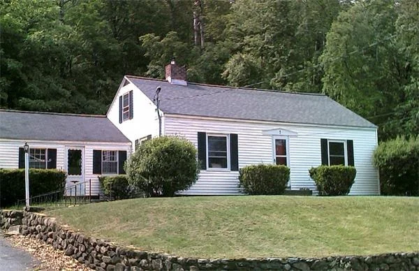Photo of 7 Redstone Hill Rd
