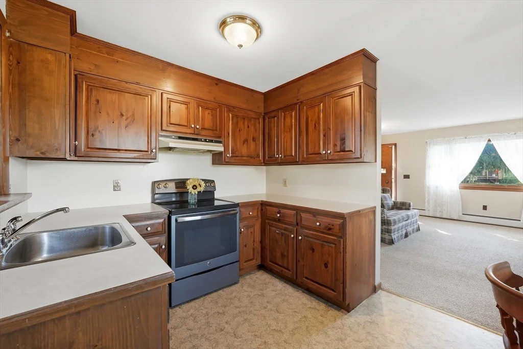 Photo of 66 Wayfield Ave.