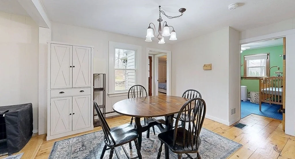 Photo of 8 Juniper St