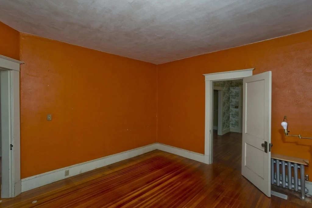Photo of 83 Mountain Road