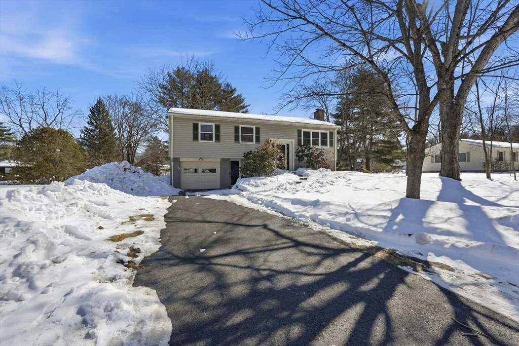 Photo of 132 Pondview Dr