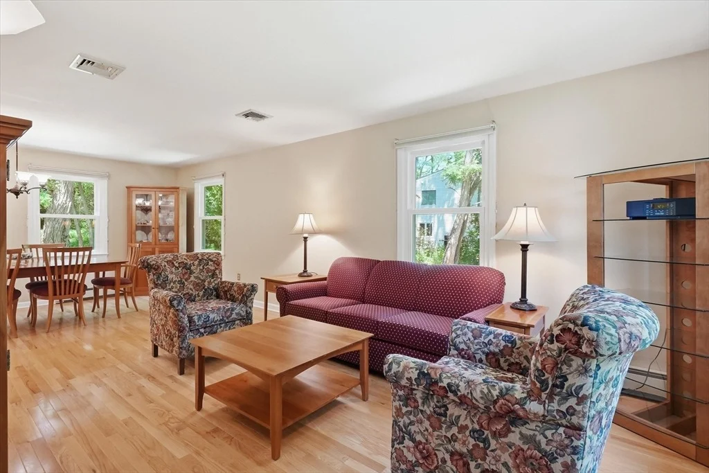 Photo of 2 Whiting Road