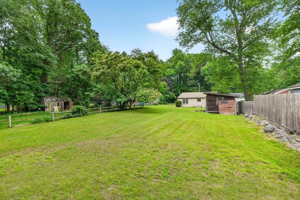 Photo of 42 Cottage Dr