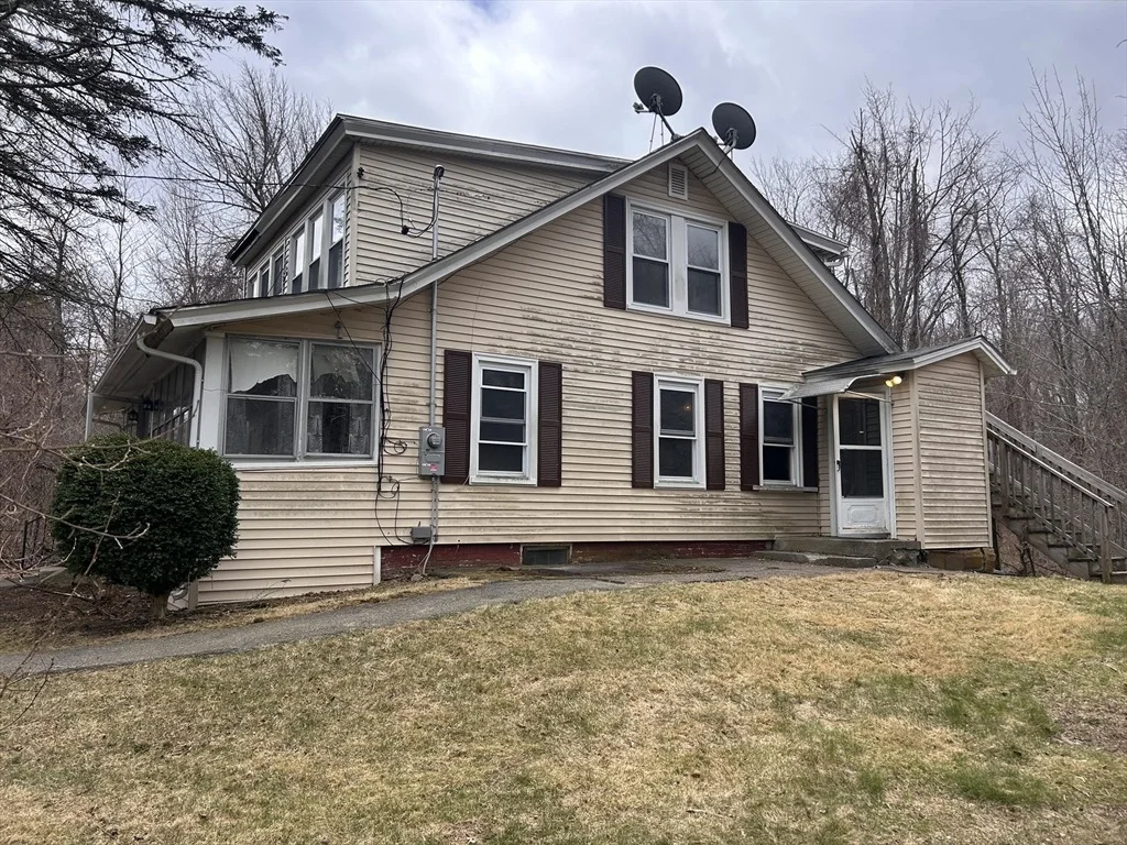 Photo of 10 Conway Dr
