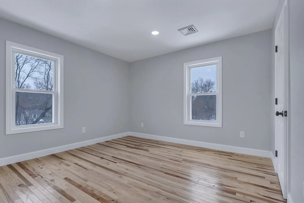 Photo of 73 Walnut St