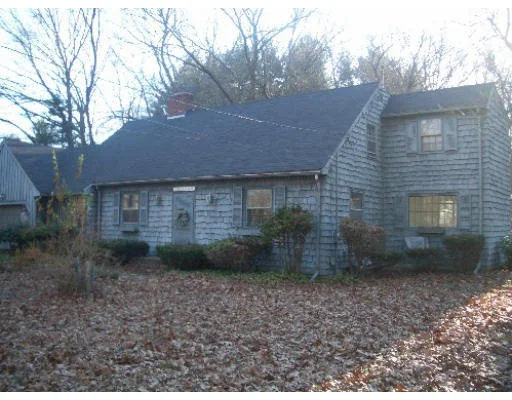 Photo of 32 West Parish Dr