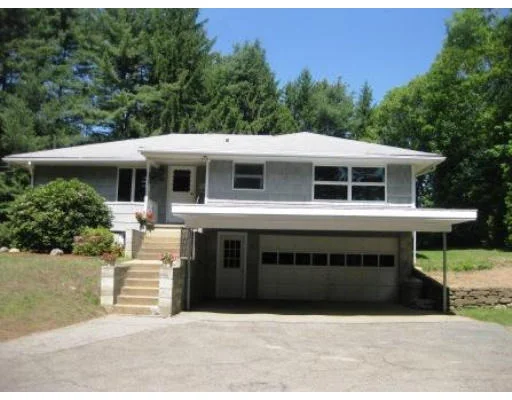 Photo of 3 Demond Avenue