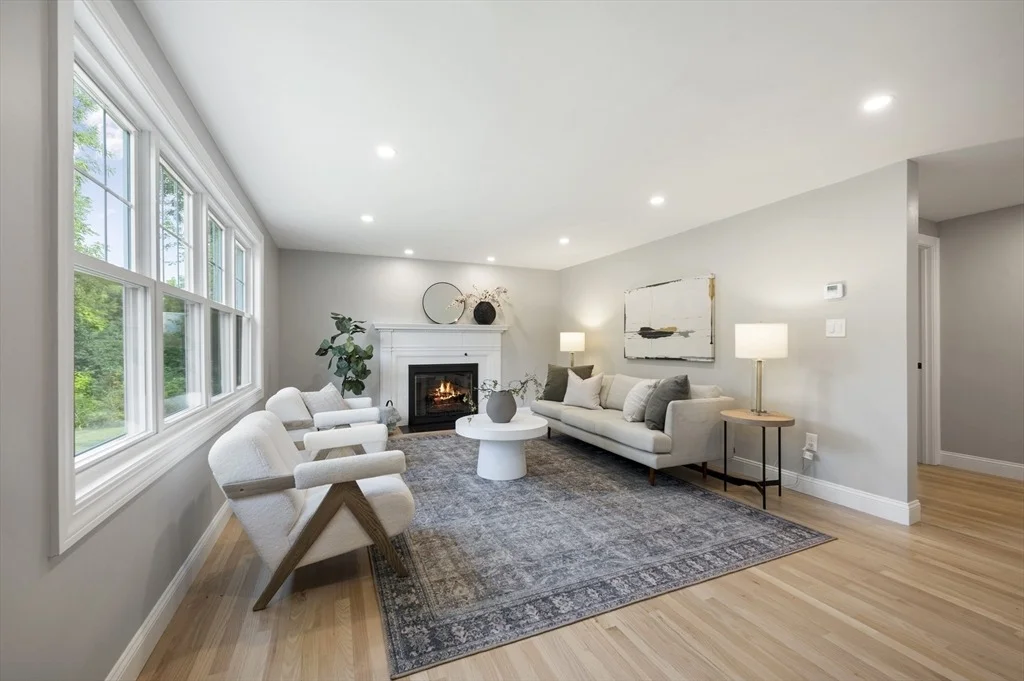 Photo of 30 River Road