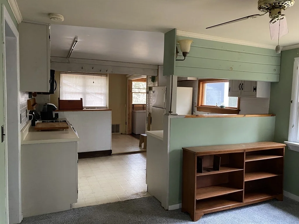 Photo of 106 Shore Rd