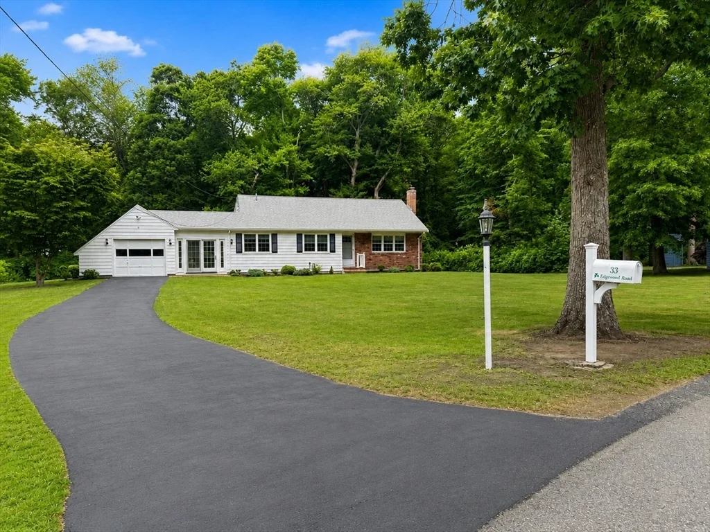 Photo of 33 Edgewood Rd