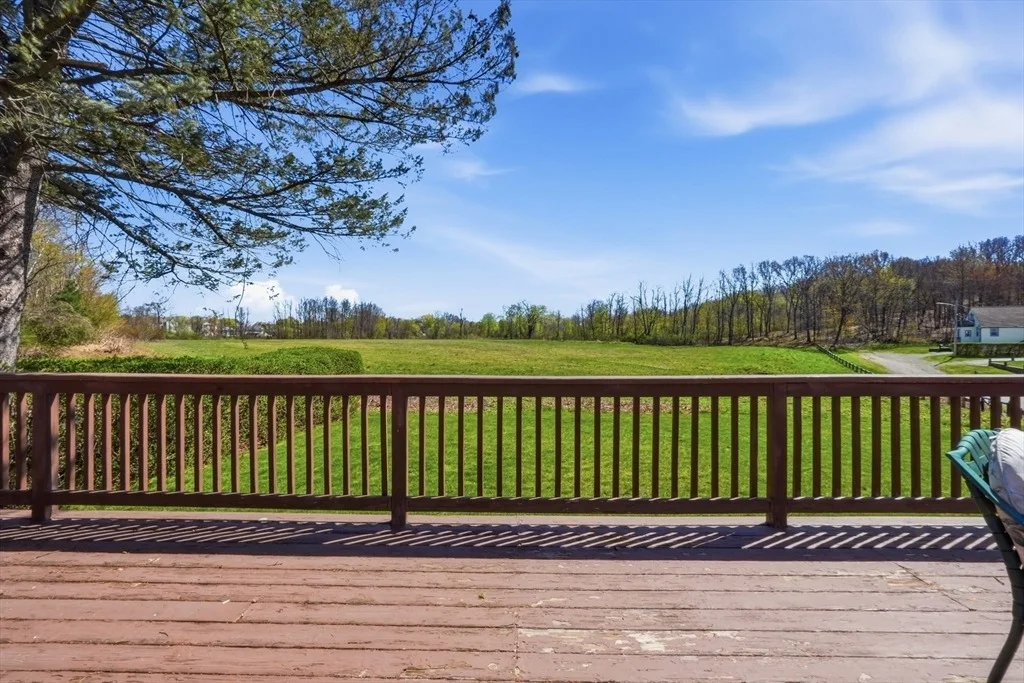 Photo of 43 Robin Rd