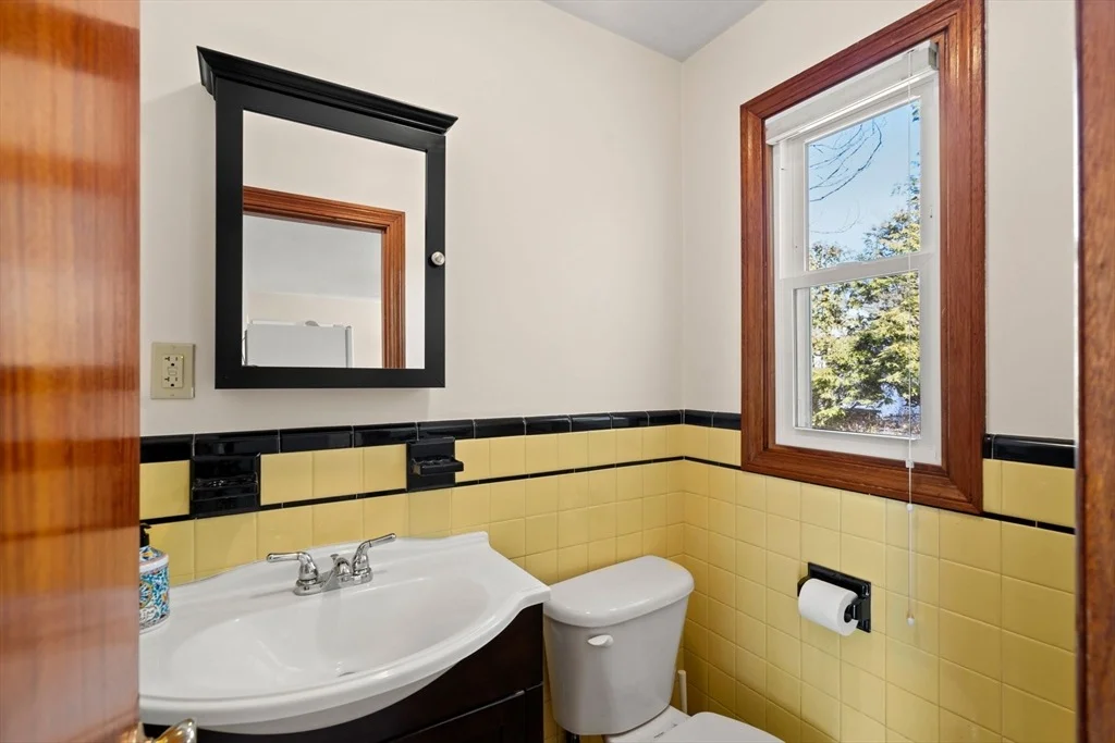 Photo of 74 Durso Ave