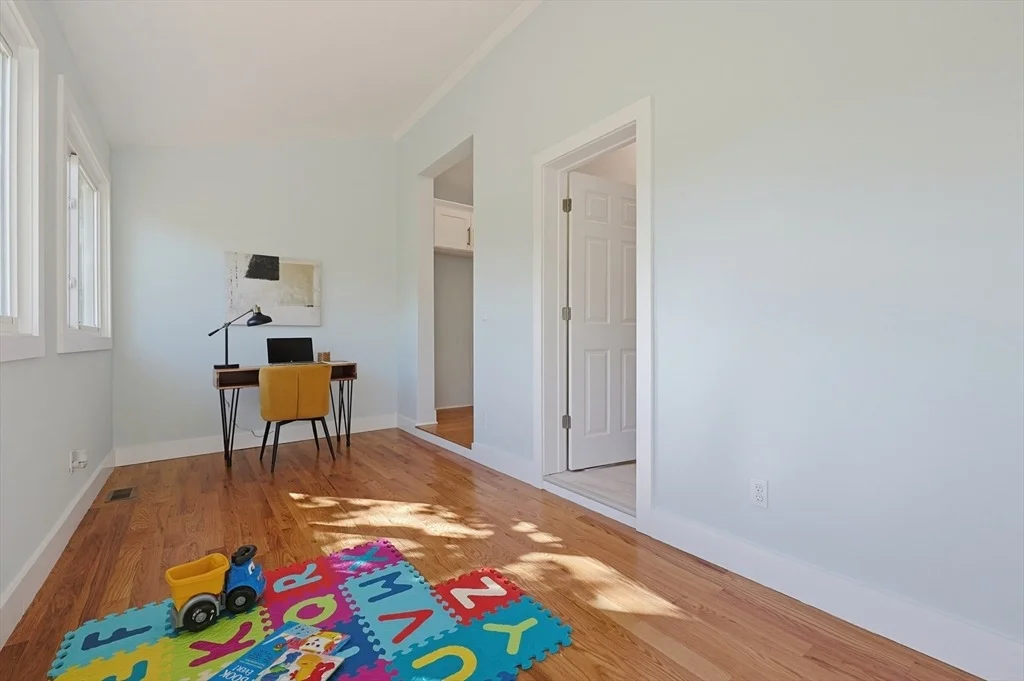 Photo of 26 Pleasant St