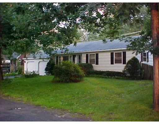 Photo of 21 Alenclair Dr