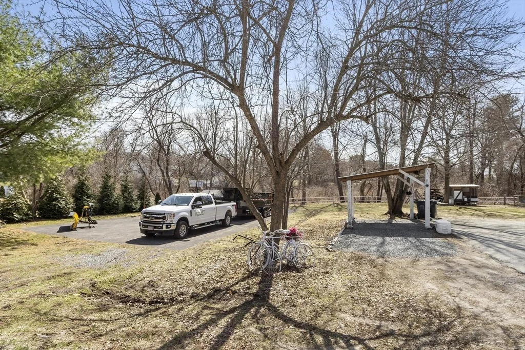 Photo of 38 Burdette Rd