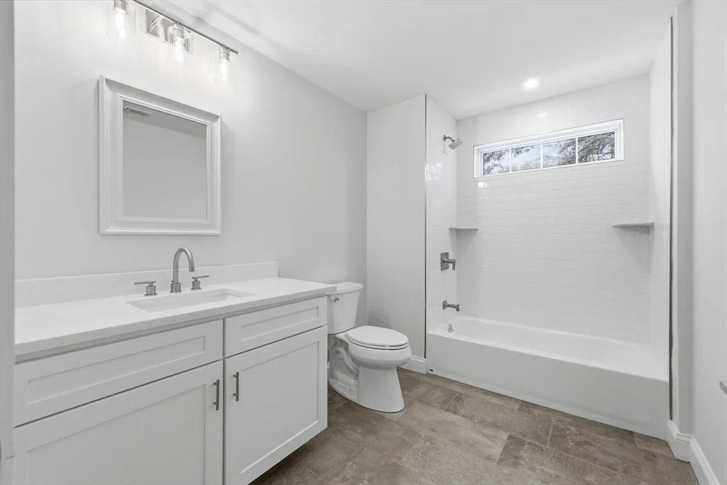 Photo of 18 Evergreen Rd