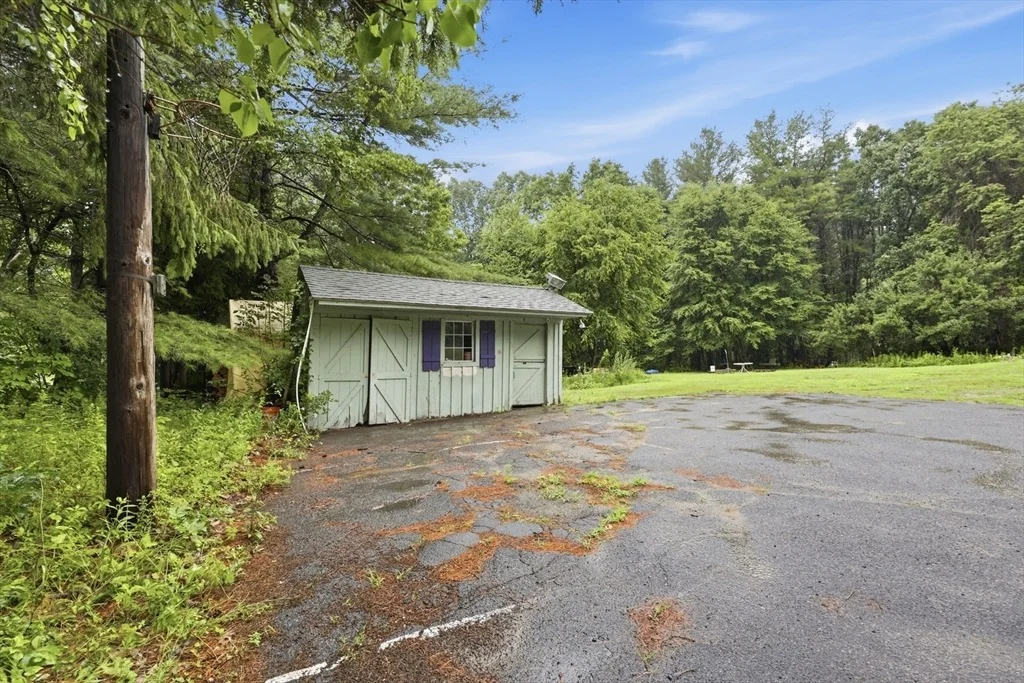 Photo of 350 Main Road