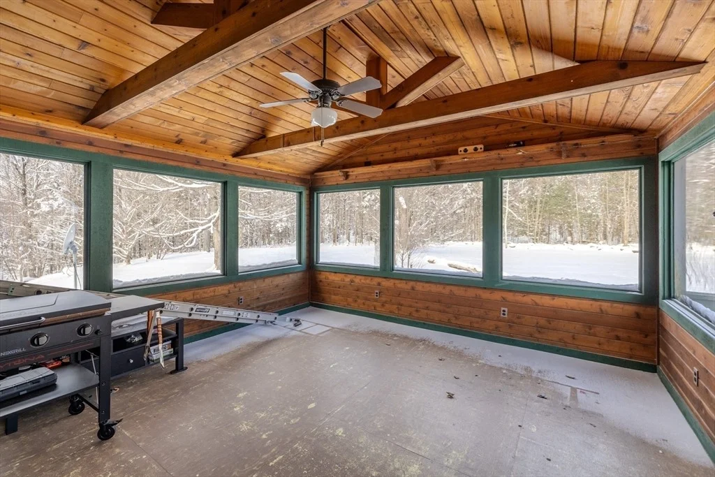 Photo of 593 Woodmere Rd