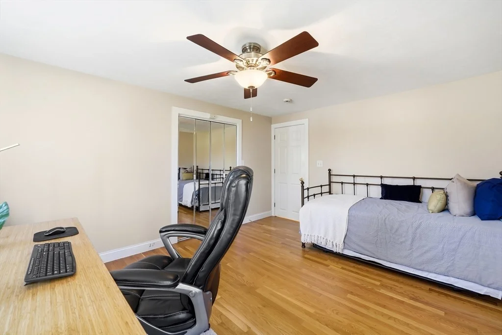Photo of 98 Blossomcrest Rd