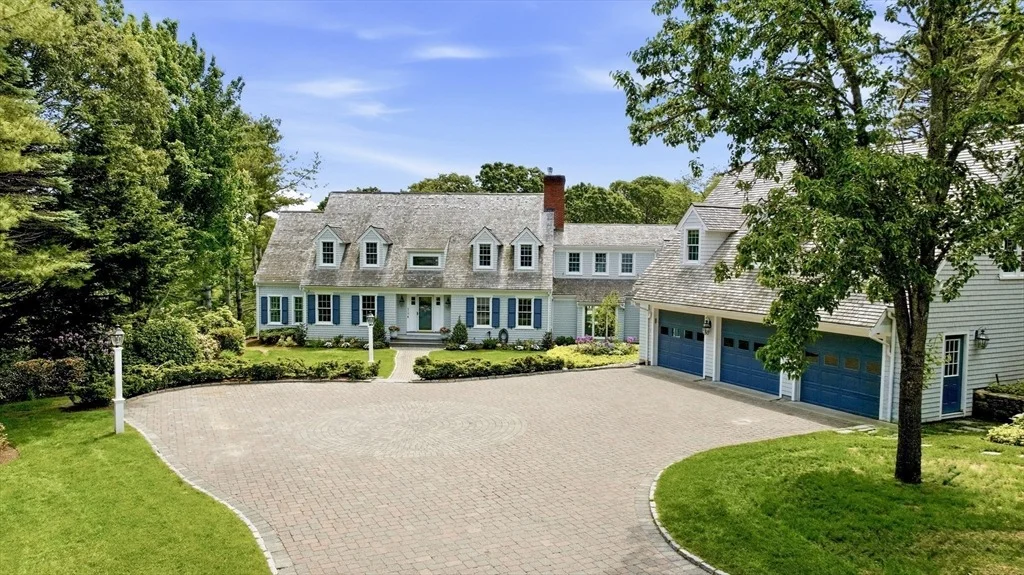 Photo of 375 Baxters Neck Rd
