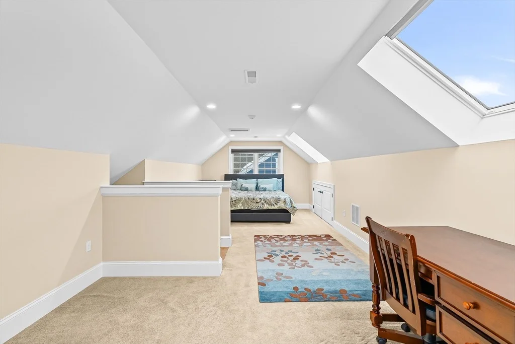Photo of 50 Sterling Road