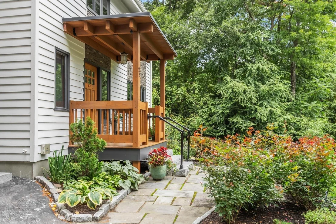 Photo of 29 Shaker Rd