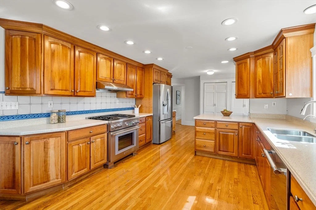 Photo of 285 Fairmount Ave