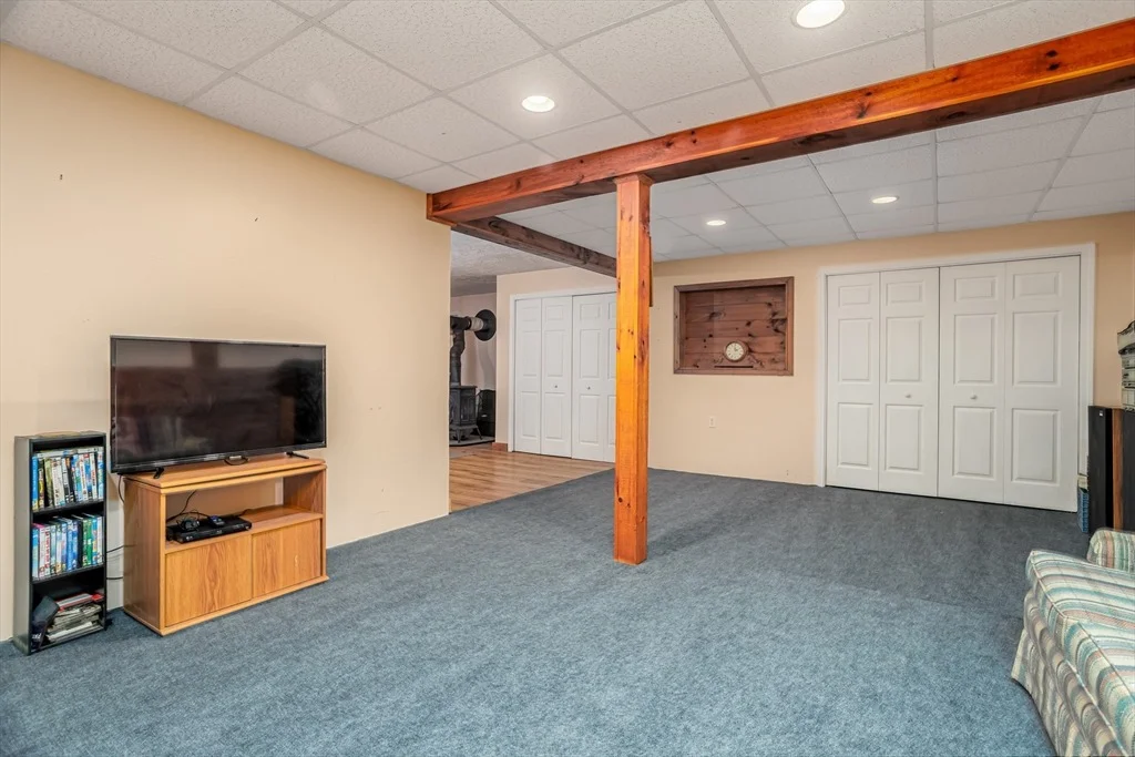 Photo of 250 Teel Rd