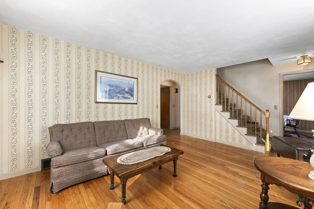 Photo of 120 Lamont St.