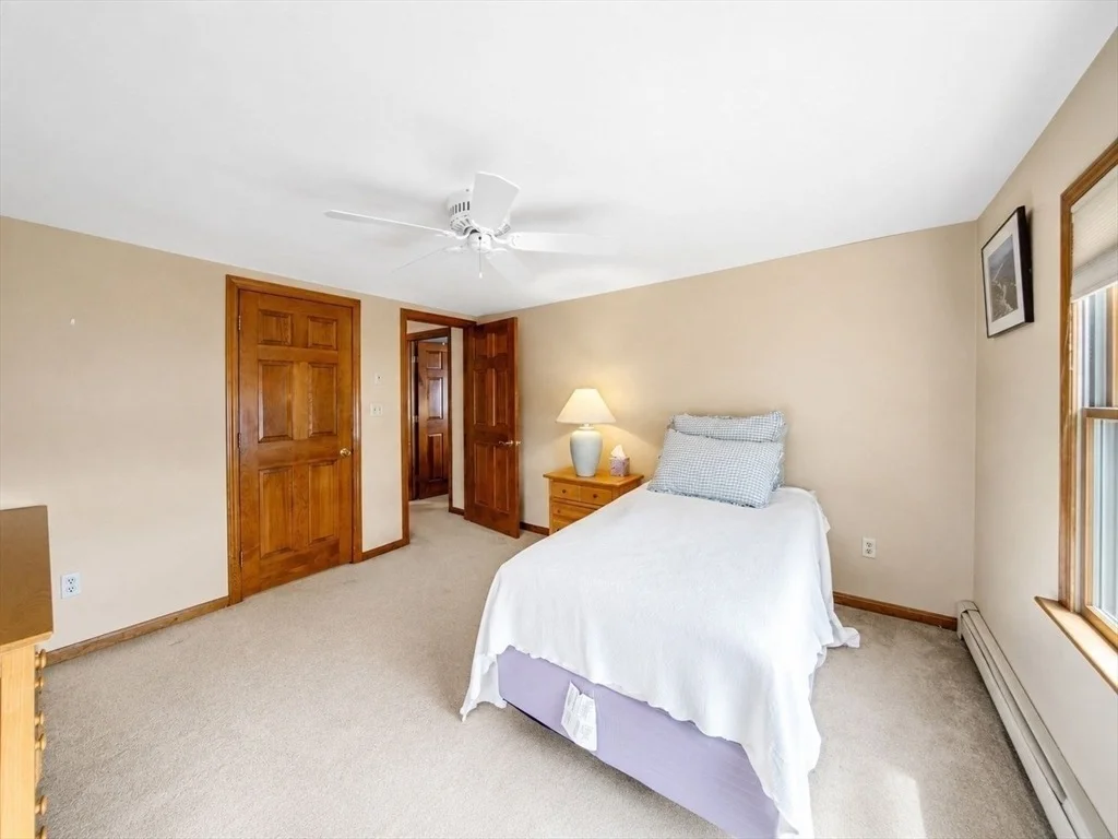 Photo of 36 Hampton Circle